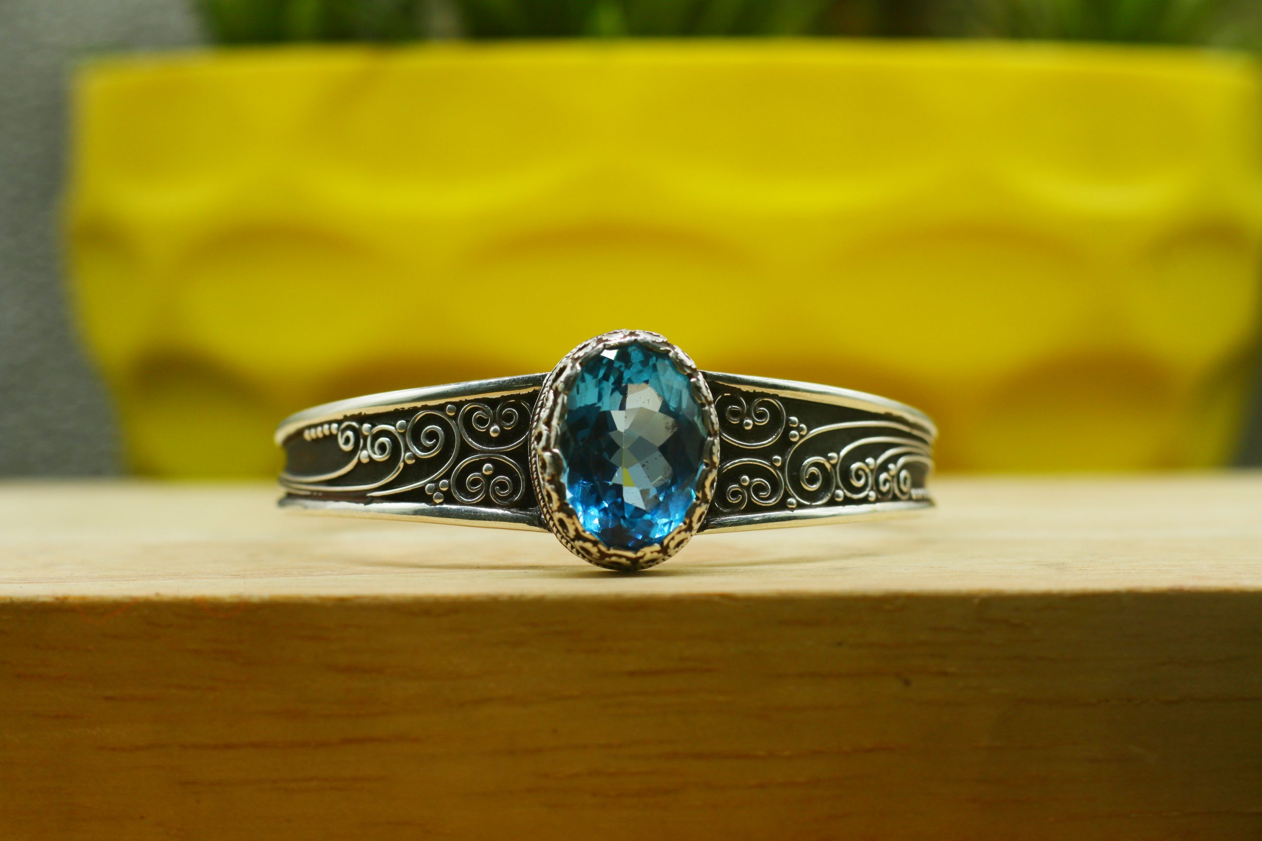 14 Karat White Gold Swiss Blue Topaz & Diamond Ring, Earrings And Pendant  Necklace Set - WeilJewelry